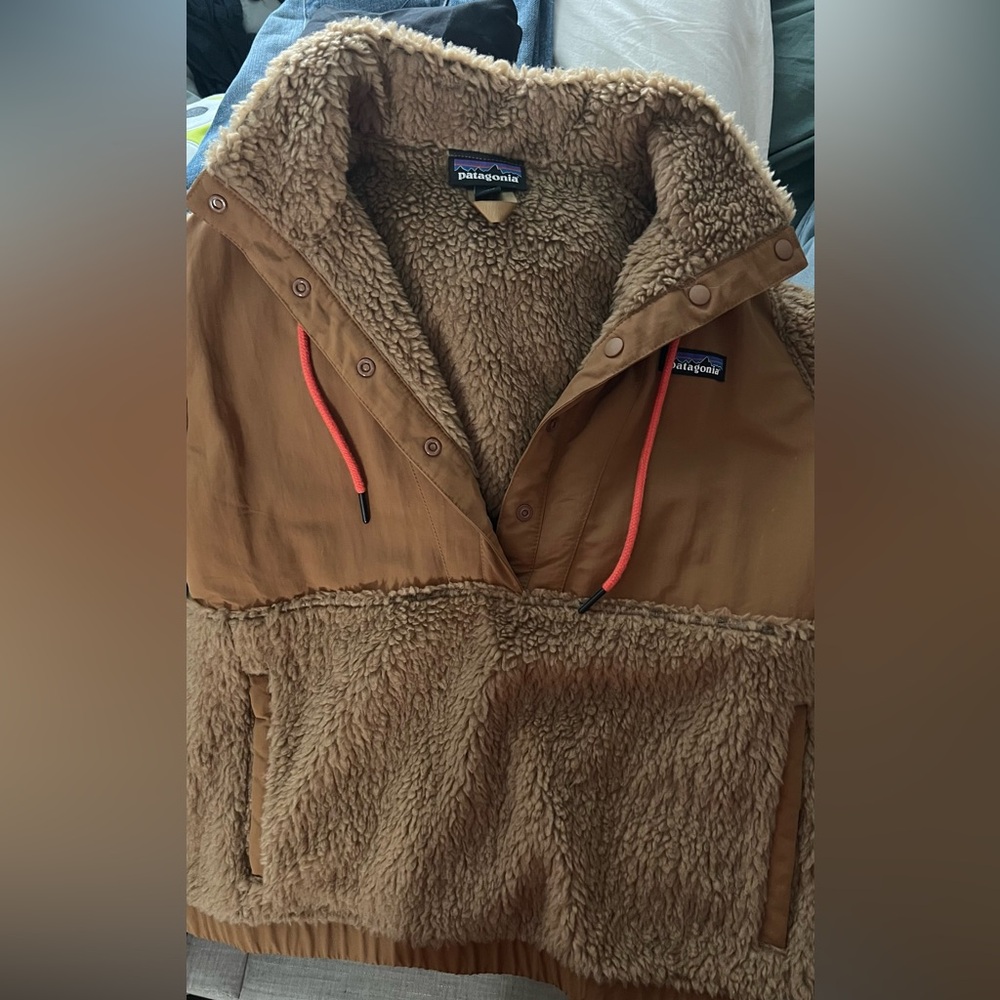 Patagonia Brown Sherpa Sweater/Jacket